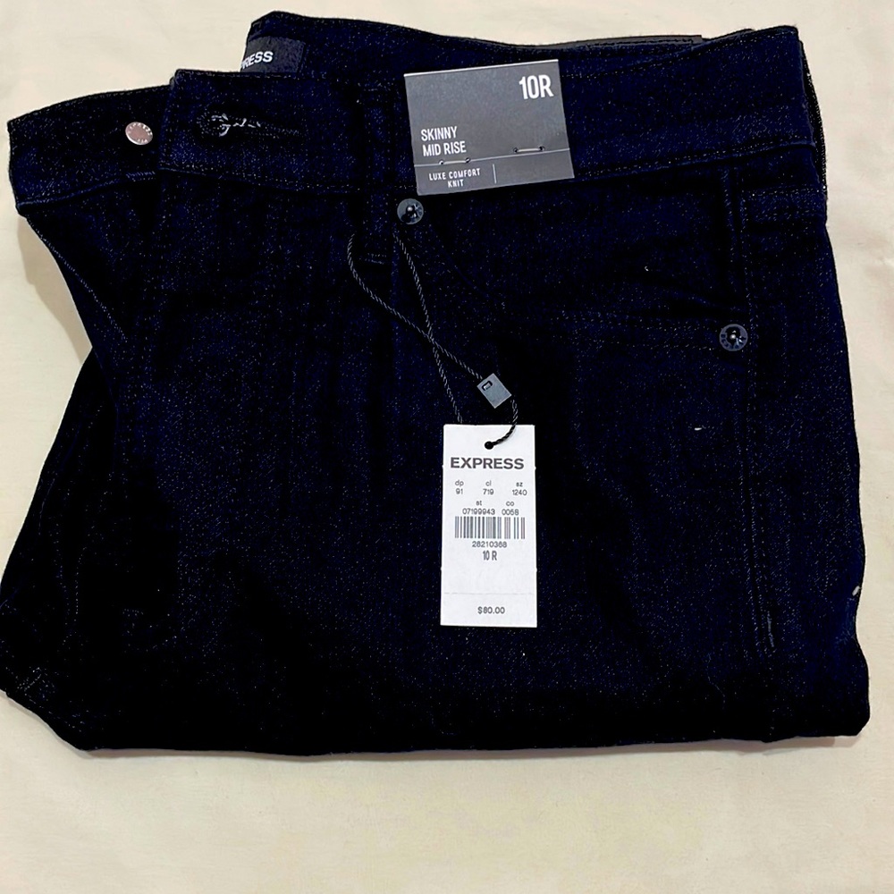 Skinny Mid Rise Jeans